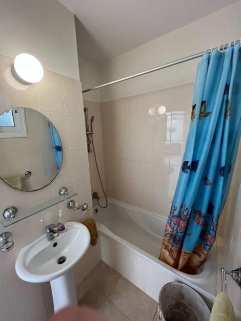 The Holiday Flat, Gateway To Desired Experiences Peyia Buitenkant foto