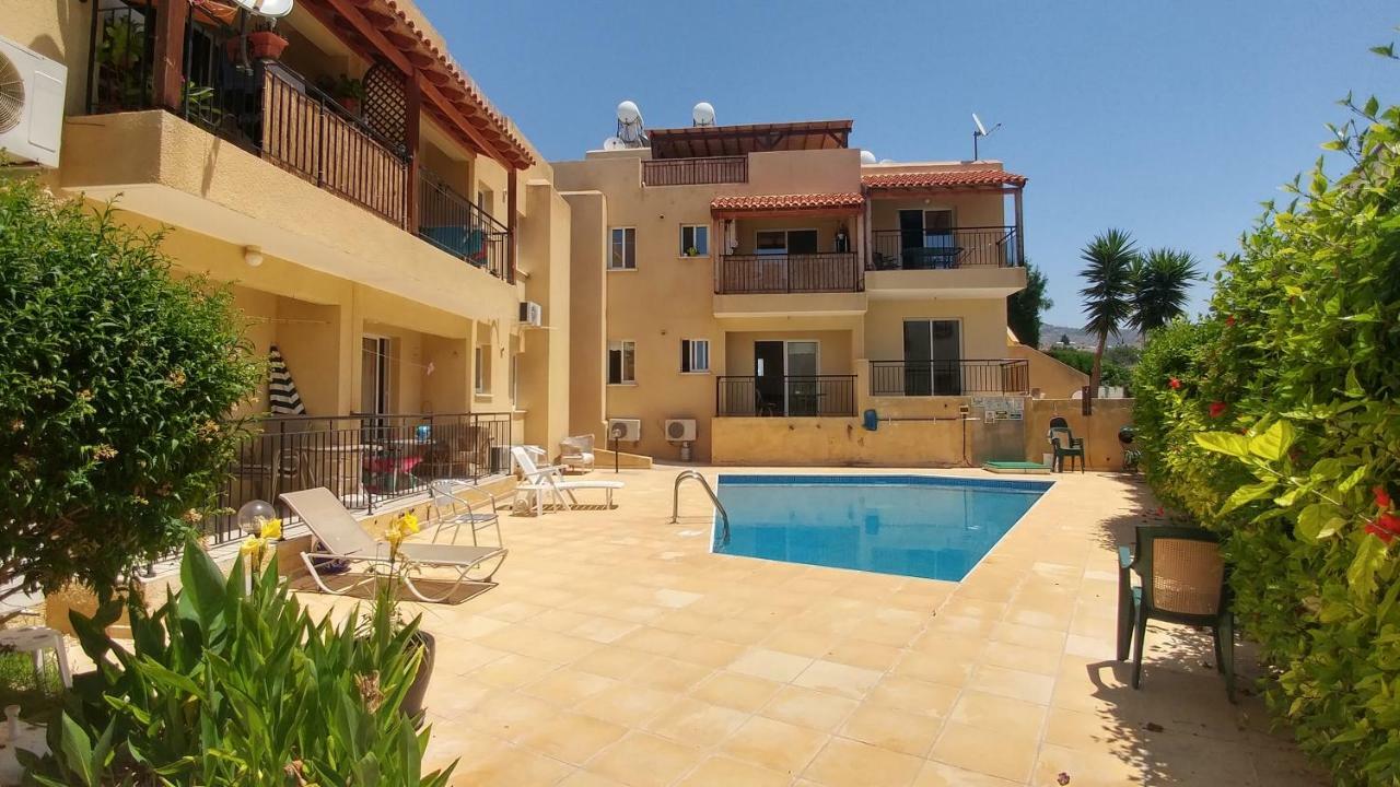 The Holiday Flat, Gateway To Desired Experiences Peyia Buitenkant foto